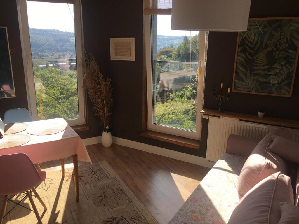 Apartment With Beautiful Views