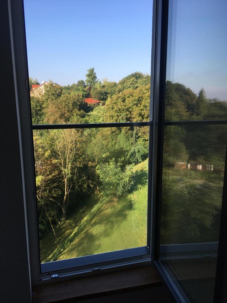 Apartment With Beautiful Views